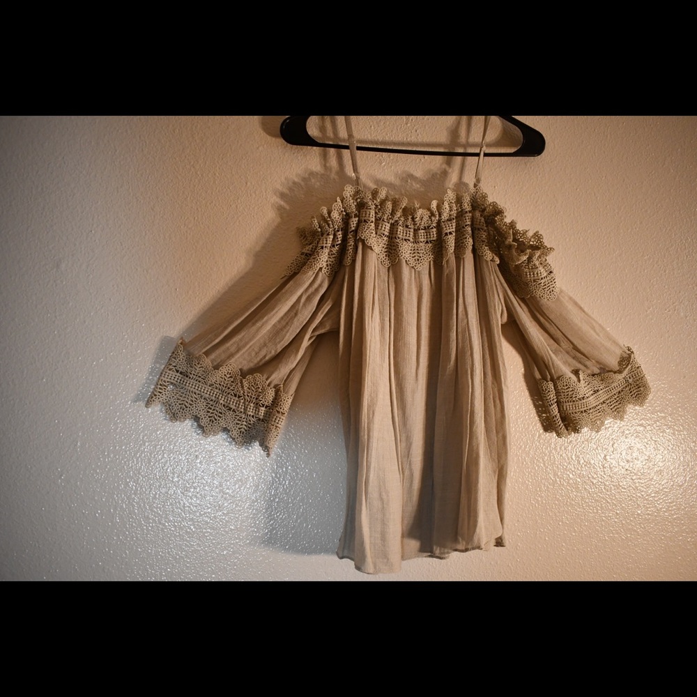 Top - Picture 4 of 5